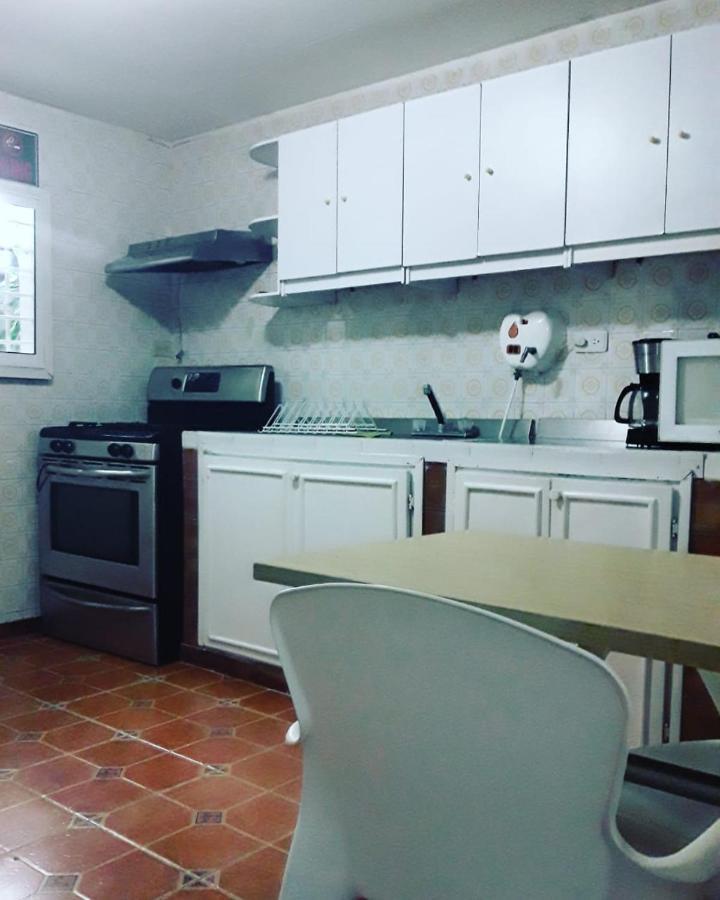 Hostel Mamy Dorme Barranquilla  Extérieur photo